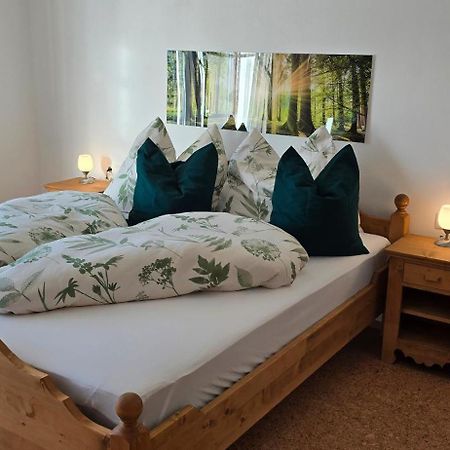 Haus Auszeit Bed and Breakfast Wenns Eksteriør billede
