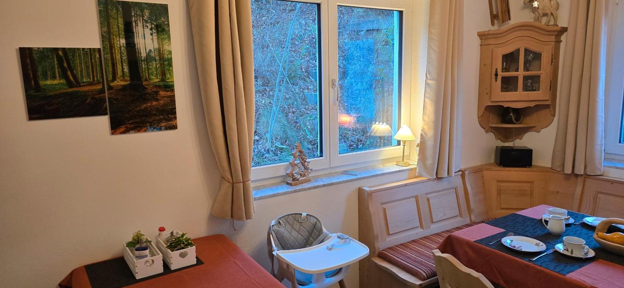 Haus Auszeit Bed and Breakfast Wenns Eksteriør billede